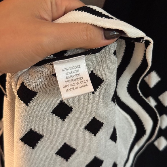 Lela Rose black and white long sleeve knit dress - Picture 4 of 15